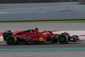 Leclerc cierra arriba en el día dos de los test en Barcelona