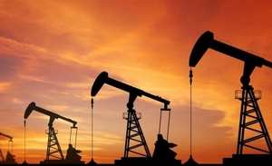 Diario HOY | Biden promete liberar reservas de petróleo para aliviar a estadounidenses