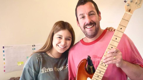 Crónica / (VIRAL) Llegó a Los Angeles sin tener siquiera dónde dormir y hoy su jefe es Adam Sandler
