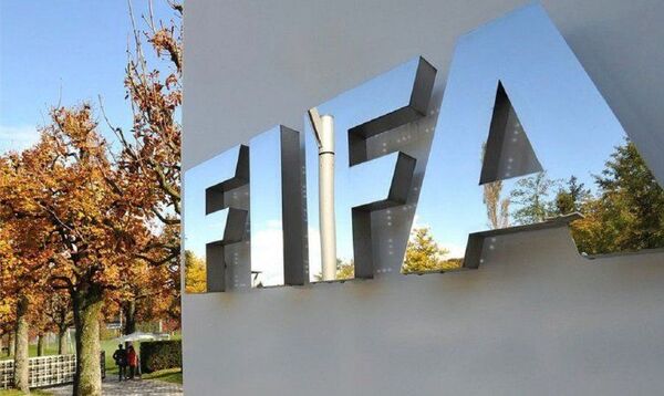 FIFA condena uso de la fuerza por parte de Rusia en Ucrania