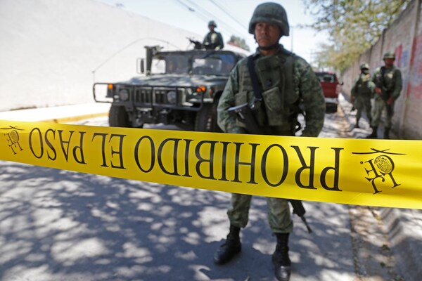 Unos 700 soldados mexicanos refuerzan la seguridad de la ciudad de Monterrey - MarketData