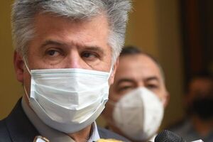 Óscar Tuma denuncia a Giuzzio por asociación criminal y otros delitos - Noticiero Paraguay