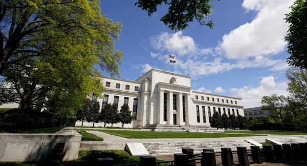 La FED no cambiará postura sobre aumento de tasas de interés
