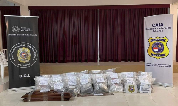 Caaguazú: Senad incauta más de 160 kilos de cocaína en pisos de parquet - OviedoPress