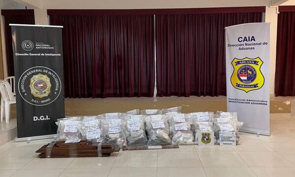 Incautación de cocaína oculta en parqué está valuada en casi 10 millones de euros