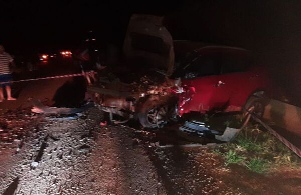 Choque entre vehículos deja un fallecido y un herido en Domingo Martínez de Irala
