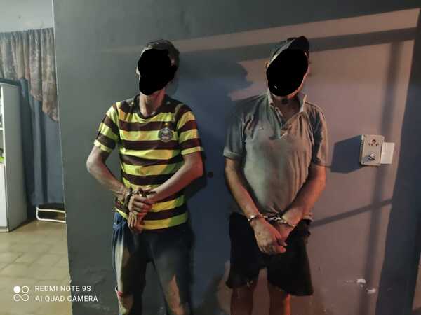 Policía aprehende a dos sujetos que intentaron asaltar en una vivienda