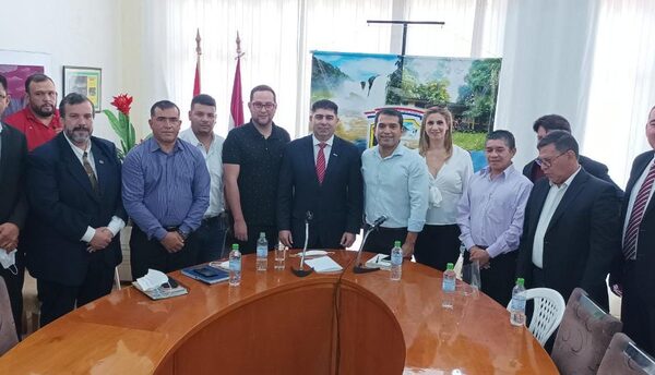 Comienzan a soñar con puente entre Franco y Puerto Yguazú