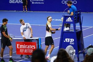 Zverev, multado por la conducta antideportiva contra el árbitro - Tenis - ABC Color