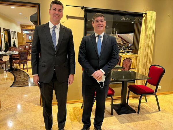 Santiago Peña: relaciones con Portugal generarían resultados favorables para el país