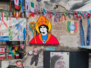 Maradona, el eterno negocio napolitano - El Independiente
