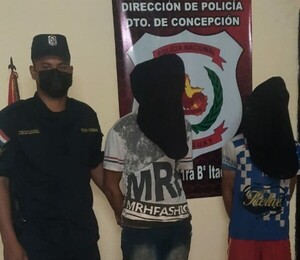 Policía detiene a presuntos asaltantes y recupera moto y celular | Radio Regional 660 AM