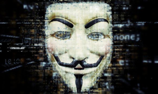 La organización de hackers Anonymous declaró la “guerra cibernética” a Rusia