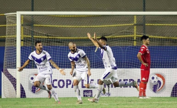Diario HOY | ¡Ameliano consigue su primer triunfo en Primera!