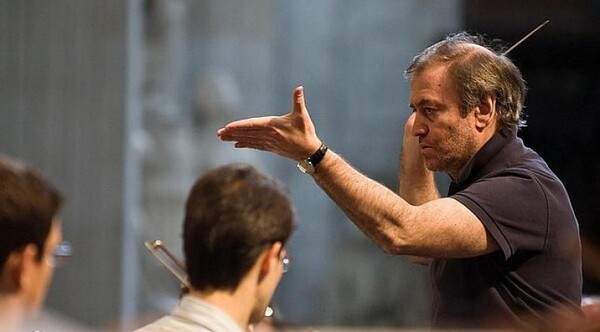 La Scala de Milán pide a director de orquesta ruso que aclare su posición sobre Ucrania