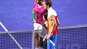 Nadal vence a Medvedev y pasa a la final de Acapulco