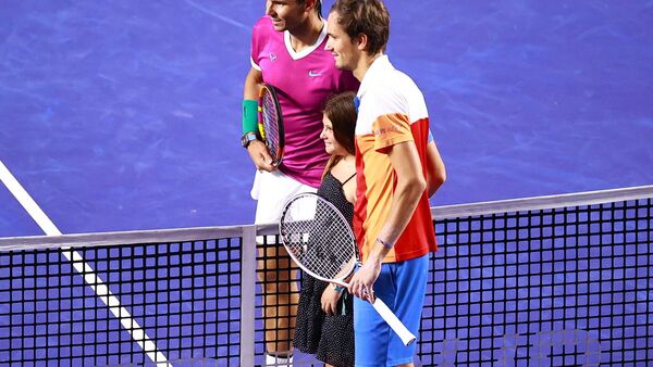 Nadal vence a Medvedev y pasa a la final de Acapulco