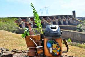 Itaipu se suma a celebración del Día Nacional del Tereré con entrega de plantines medicinales - .::Agencia IP::.