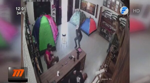 Alto Paraná: Comerciante mata a un presunto sicario | Noticias Paraguay