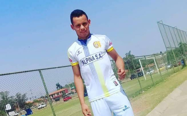 Crónica / ¡Sitú alentadora del pelotero paraguayo en Ucrania!