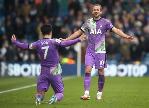 El Tottenham hunde al Leeds de Bielsa