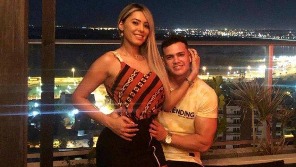 Crónica / Ex-modelo ya habría perdonado a su marido que, dicen, se desatinó hacia un motel con otra
