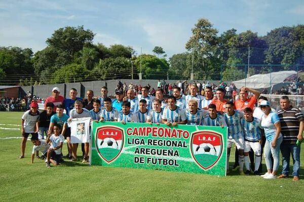 Quinta estrella del 8 de Setiembre en Areguá - Fútbol - ABC Color