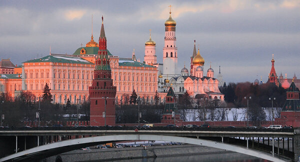 Potencias occidentales estrechan el cerco financiero a Rusia - .::Agencia IP::.