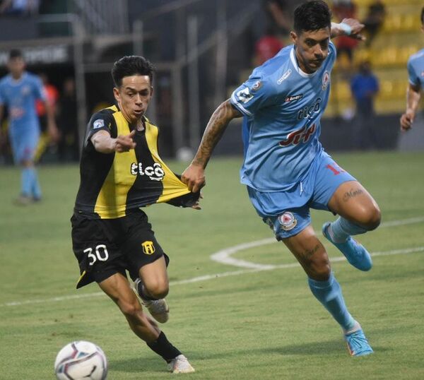 Resistencia mantiene el invicto y Guaraní sigue sin ganar