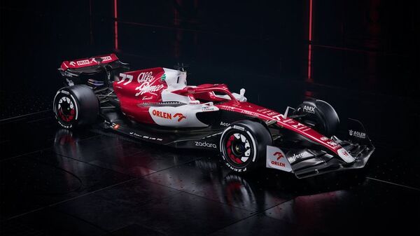 Alfa Romeo desvela su monoplaza C42 para Bottas y Zhou Guanyu - Automovilismo - ABC Color