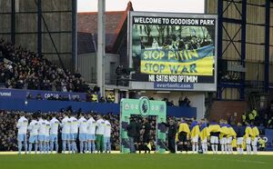 El mundo del fútbol también pide la paz - Fútbol - ABC Color