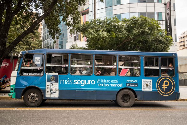 El declive del bolívar de Venezuela catapulta las criptomonedas - MarketData