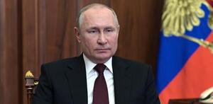 Putin llama a acuartelamiento jefe de sus tropas