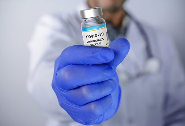 Farmacéutica local acuerda con Moderna comercialización de vacunas contra el Covid-19 - El Independiente
