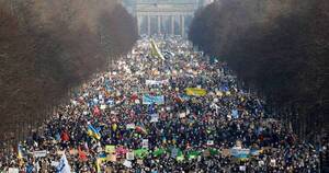 La Nación / Multitudinaria muestra de solidaridad con Ucrania en Berlín