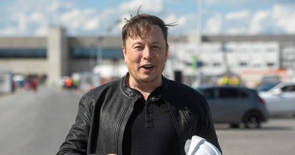 La Nación / Elon Musk activó el internet sateltial en Ucrania