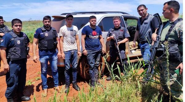 Fiscal imputa a cuatro implicados en fatal tiroteo en armería - ABC en el Este - ABC Color