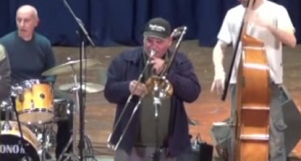 Remigio Pereira, el MAESTRO del trombón necesita de nuestra ayuda - C9N