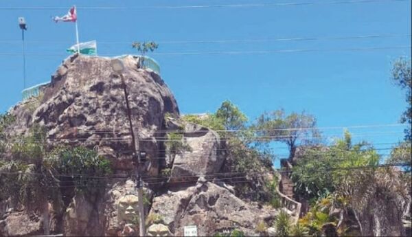 Clavaron a médico por un celular en mirador del Cerro de Tobatí