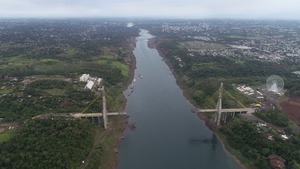 Retraso de obras complementarias del 2° puente ocasionaría traslado de Aduana al Brasil - La Clave