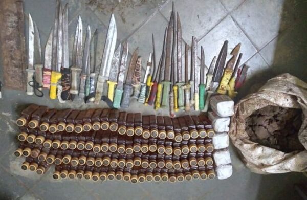 Incautan bebidas alcohólicas y armas blancas en el penal de Misiones