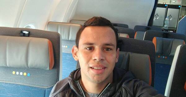 La Nación / El futbolista José Ariel López ya tomó un vuelo hacia Paraguay