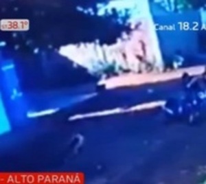 CDE: A jarrazo mujer se enfrentó a asaltantes - Paraguay.com