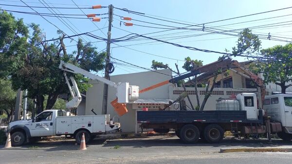 Un accidente laboral y otro de tránsito en zona de Félix Bogado