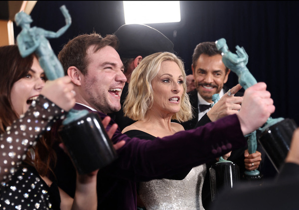 "CODA", drama sobre una familia sorda, se lleva el premio máximo de los premios SAG