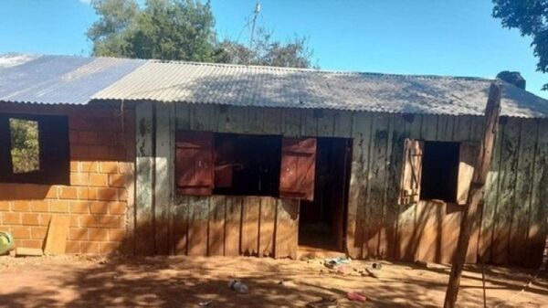 Pareja intentó auxiliar a mujer electrocutada y fallecieron los tres