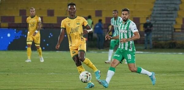 Atlético Nacional cae en el torneo local antes de la revancha con Olimpia
