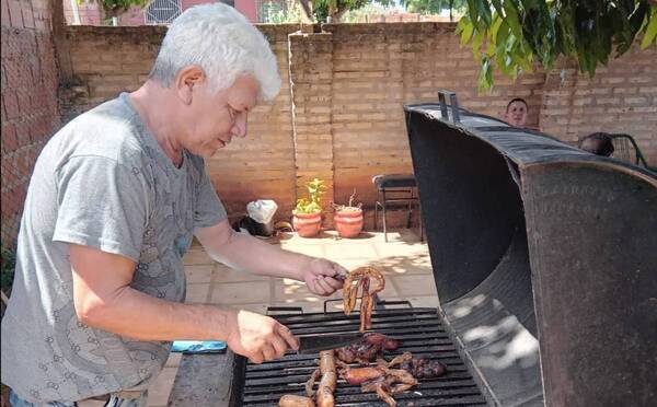 Crónica / Loperro le bajan con todo al asadacho de ¡chinchulín!