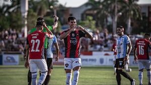 Cerro Porteño ruge fuerte y solo en la cima