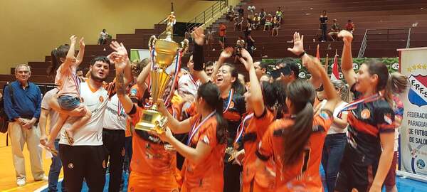 Hernandarias tricampeón del Nacional